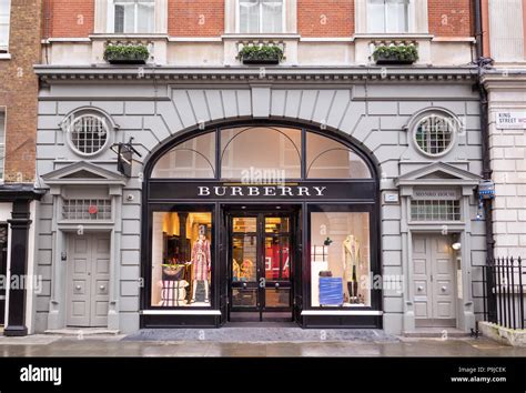 burberry stores london|burberry store london location.